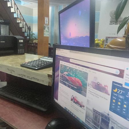 วังเวียง ฟรีดอม วิว Hotel ภายนอก รูปภาพ