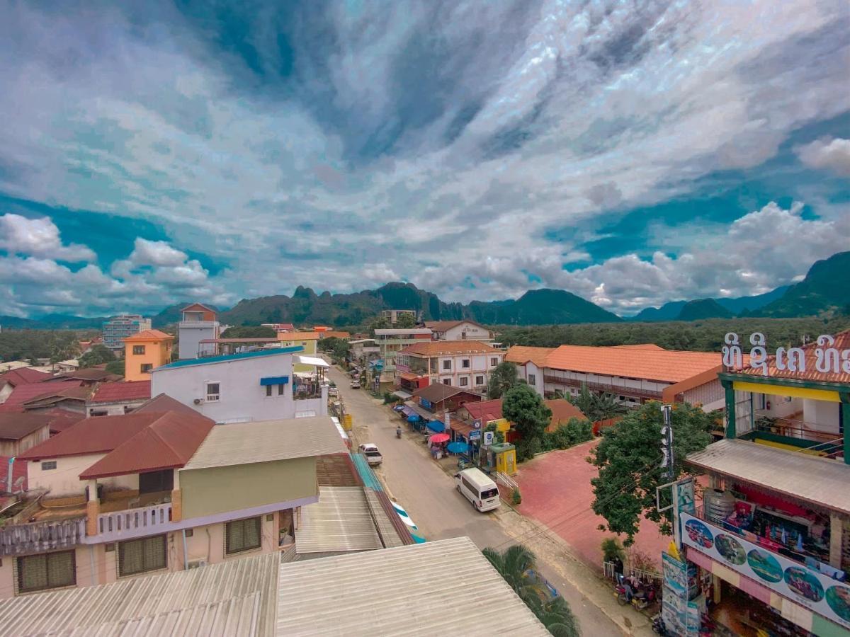 วังเวียง ฟรีดอม วิว Hotel ภายนอก รูปภาพ