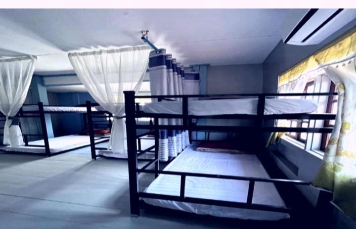 วังเวียง ฟรีดอม วิว Hotel ภายนอก รูปภาพ